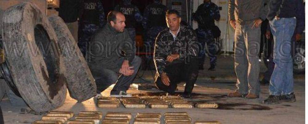 Avanza una causa de narcotraficantes de marihuana