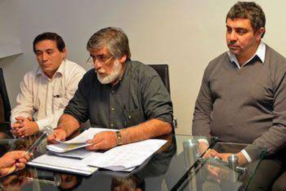 C�rdoba paga los sueldos y no descuenta los d�as ca�dos