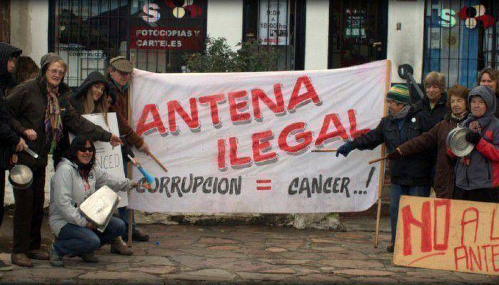 Vecinos llevar�n su reclamo por la antena al Concejo Municipal