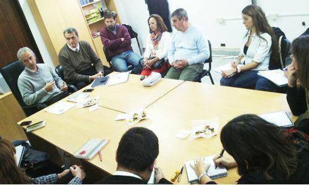 El gobierno reabre la inscripci�n para el boleto universitario