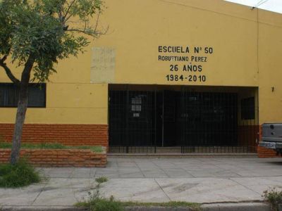 Tras Brutal ataque en escuela de Solano, paran en reclamo de seguridad