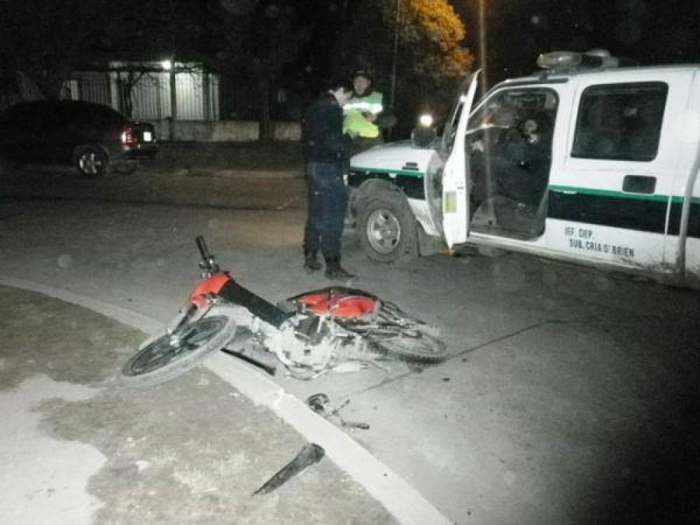 Un menor se accident� conduciendo una moto
