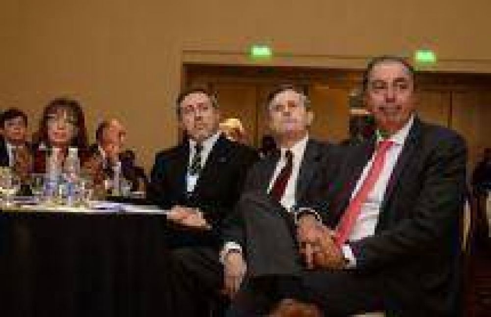 Rodolfo Urtubey asisti� al Precoloquio IDEA: 