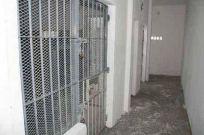 En�rgico repudio a la reapertura de calabozos en comisar�as