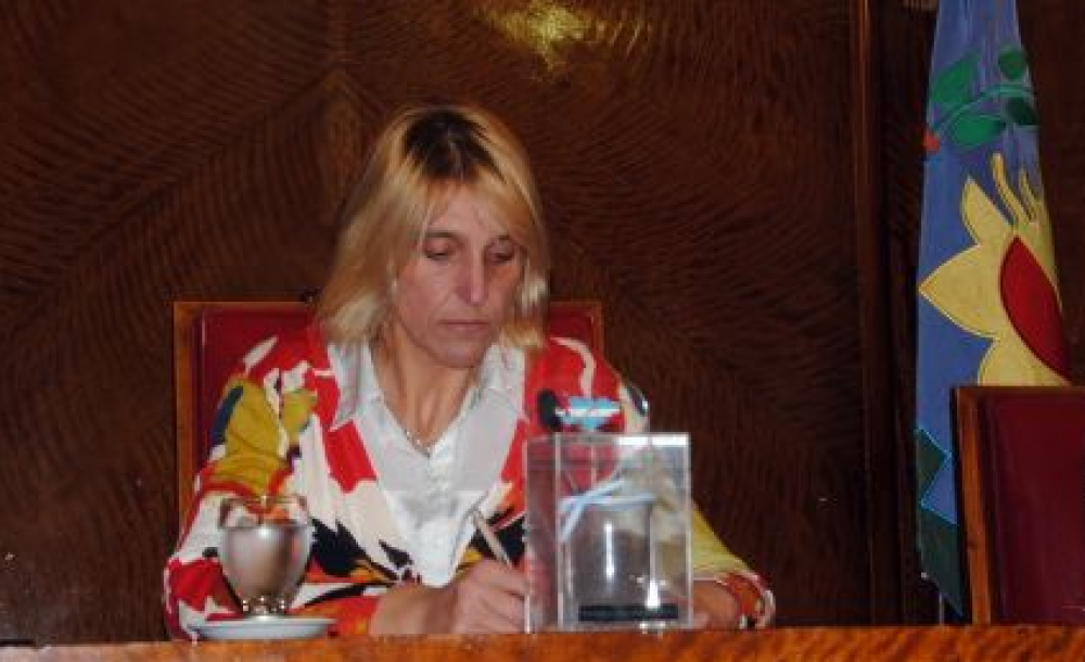 La conducta de Baragiola ser� investigada por una comisi�n; Costantino fue removido