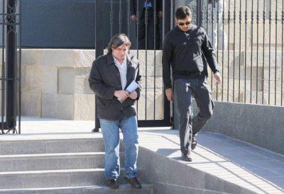M�ximo piensa en el �fin de ciclo� y quiere su propio gobernador