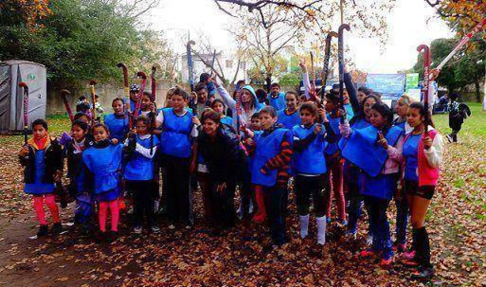  Jornada de hockey social en el Parque Arenaza de Boulogne