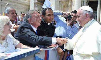 Con el Papa, Z�ccaro pidi� �bendiciones para los pilarenses�