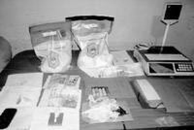 Realizaron megaoperativo antidroga en barrio Las Mellizas