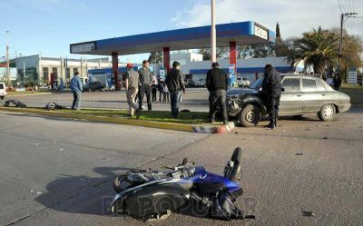 Motociclista herido en un choque