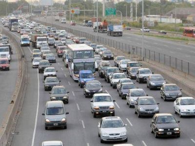 Corte en la Autopista La Plata � Buenos Aires