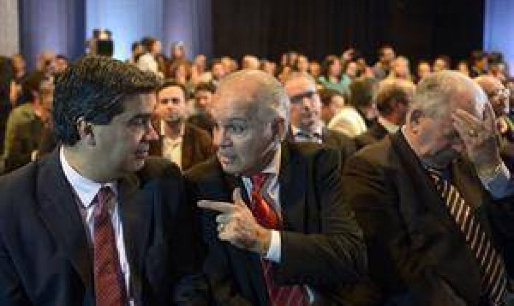 Le cuesta al Estado $ 8 millones por d�a la transmisi�n del Mundial