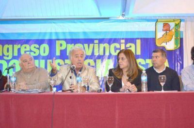 De la Sota aprovech� el congreso partidario para criticar al gobierno nacional