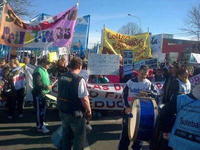 Comedores escolares: Scioli suprimi� en Mar del Plata 8.046 cupos