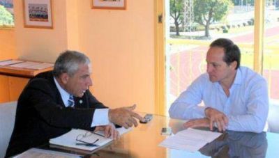 Con Camau, el Foro de Concejales del FPV, expres� su irrestricto apoyo al intendente Gerardo Bassi
