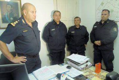Cambios en la Polic�a: Villalba al frente del CPC, Garrido en la Distrital y Mansilla en la Primera