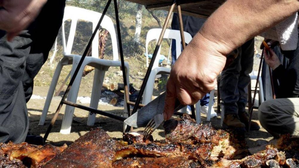 Las chicas se sacaron chispas en la parrilla