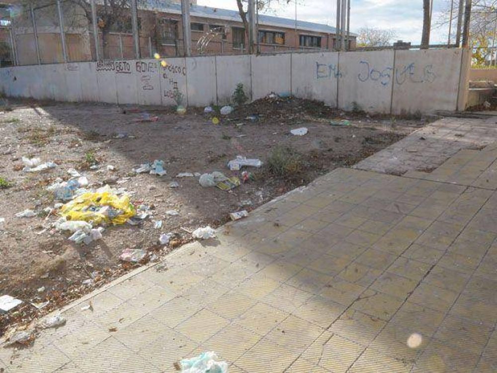 Los problemas en los edificios escolares son una constante