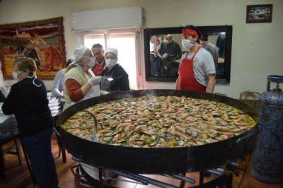 La paella de la espa�ola result� un �xito 
