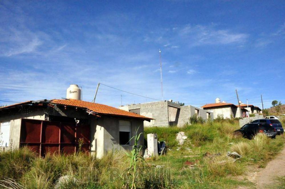 Buscan agilizar las obras en el barrio Qu�mico