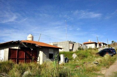 Buscan agilizar las obras en el barrio Qu�mico