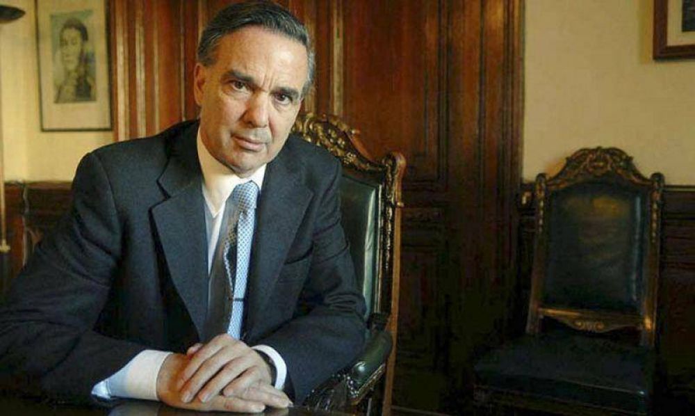 Miuel Pichetto: �Sin las PASO para el 2015 se coloca al FpV en un punto de conflictividad�