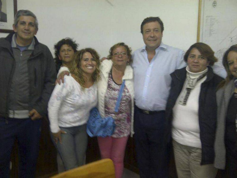 Vecinos piden por salud, seguridad, obras p�blicas y pol�ticas sociales