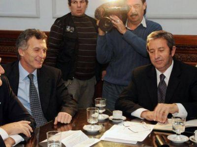 Sin vueltas, Cobos le cerr� la puerta al PRO
