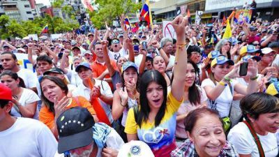 Marcha en Caracas para exigir la libertad de L�pez y la renuncia de Maduro