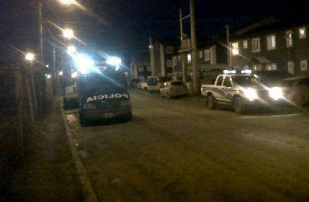 Atacan a taxistas durante un enfrentamiento entre j�venes