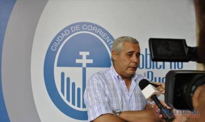 R�os anunci� que parte de los Neike cobrar�n aguinaldo