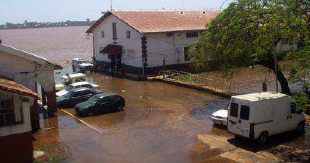 La fuerte crecida del r�o Paran� llegar� en 10 d�as