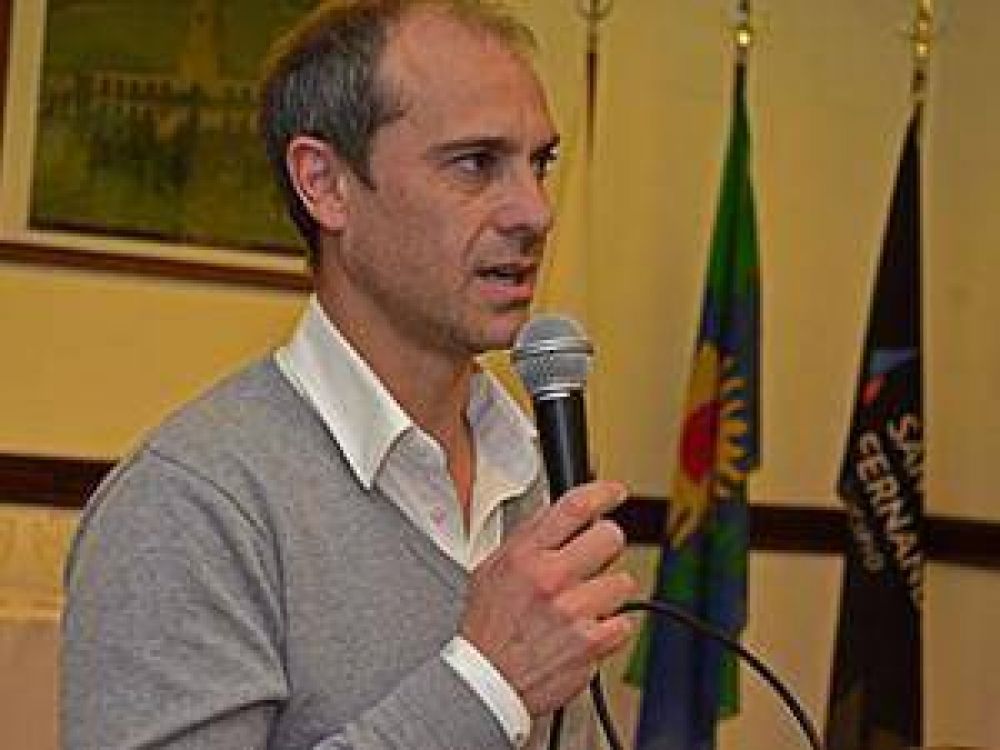 Santiago Aparicio: 