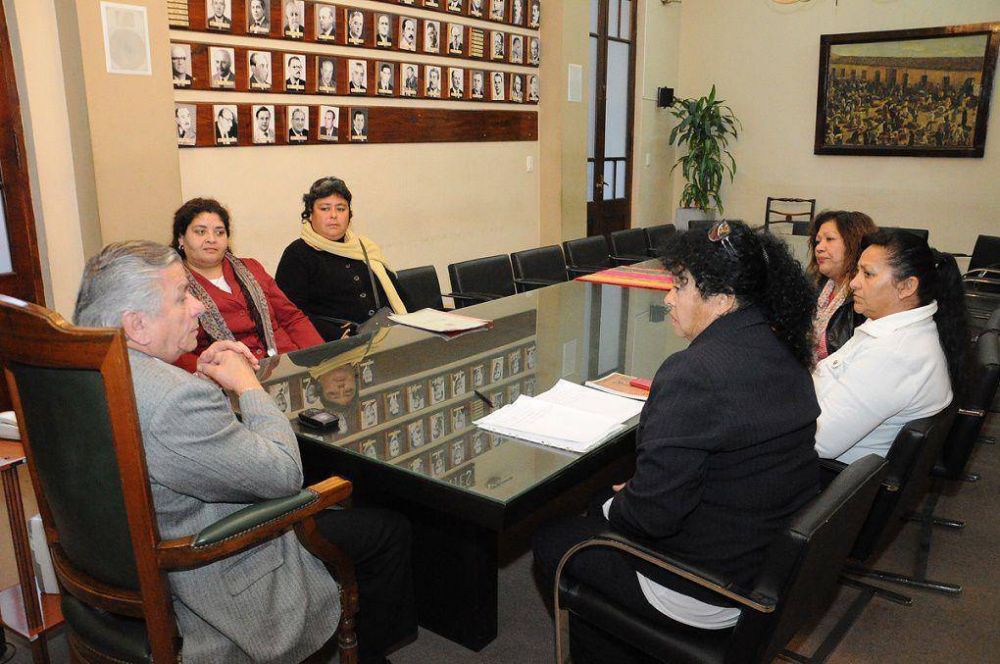 El Intendente Infante recibi� la visita de la Agrupaci�n �Alma de mi Gente�