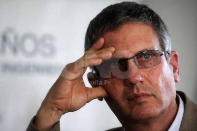 El creador del pen drive visit� Santa Fe