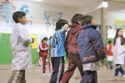 No habr�a suspensi�n de actividades en colegios por el Mundial de f�tbol