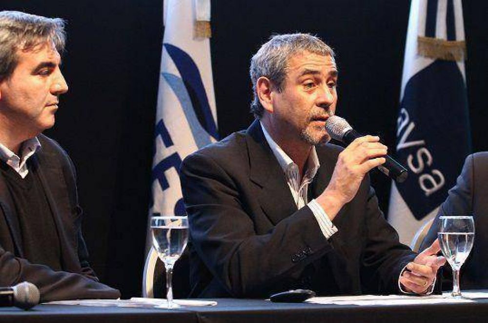 Avellaneda - Ferraresi: �A partir de N�stor y Cristina se considera el agua como un derecho�