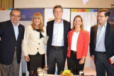 Cipolini se�al� que el pa�s necesita cambios sustantivos para el 2015