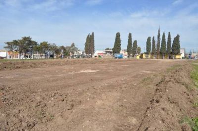Empez� la construcci�n de la pista de skate