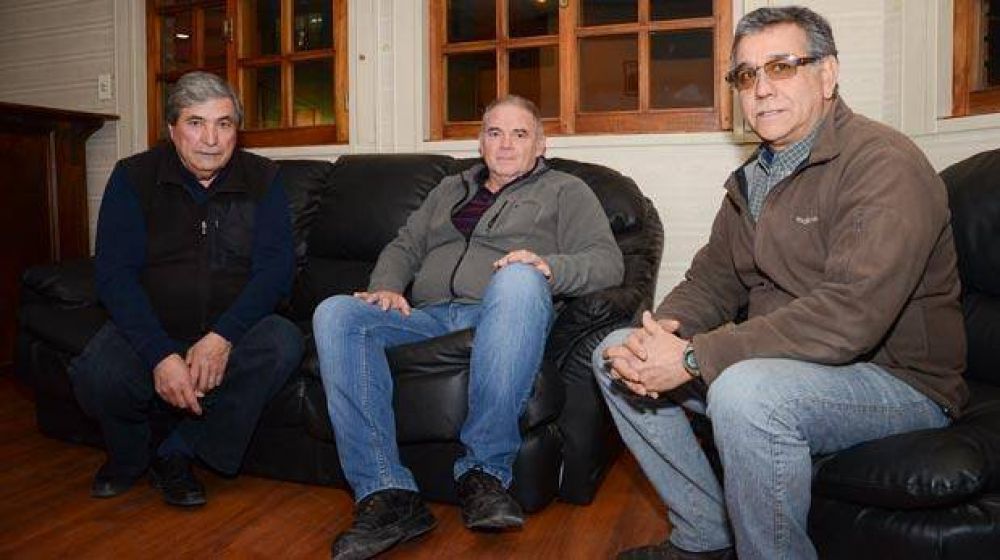 Se afianza la uni�n de algunos radicales con Das Neves