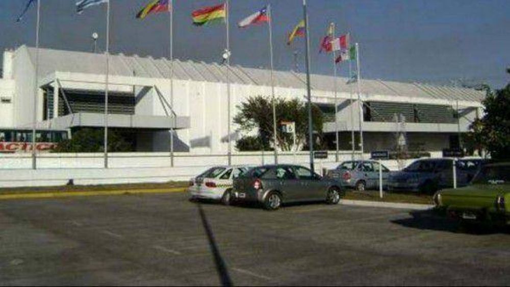 Ampliar�n el aeropuerto Benjam�n Matienzo