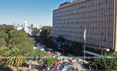 Movimientos sociales marcharon sin incidentes por las calles de Resistencia