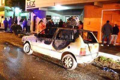 INCENDIARON EL AUTO DE UN DIRIGENTE DEL SOEMCO