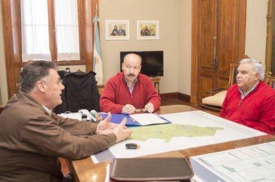 El Gobierno Municipal y la CEAL firmaron un convenio para llevar adelante un plan de poda
