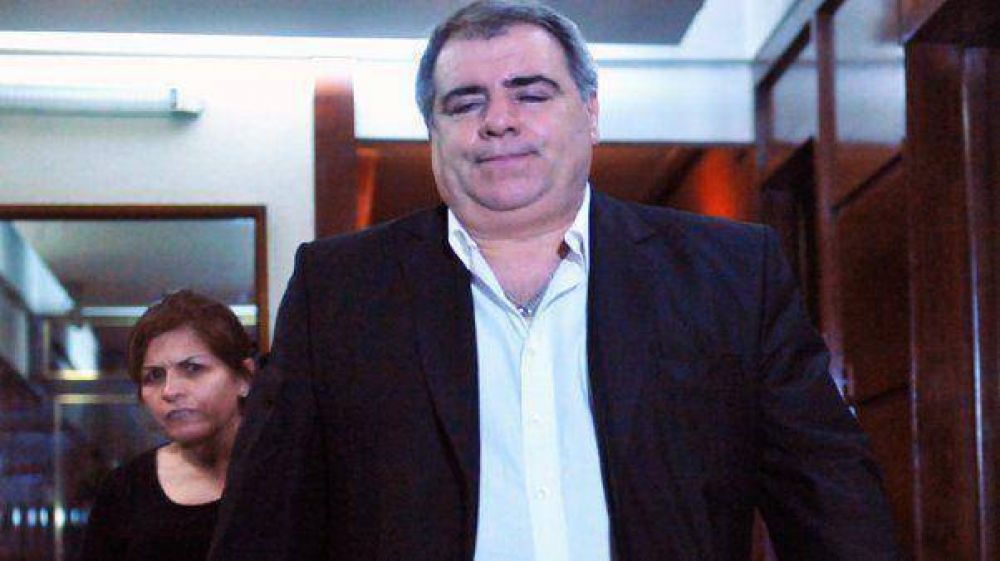 Pierri revel� qui�n pagaba la defensa de Jorge Mangeri