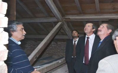 Visita a obras en el viejo Hospital