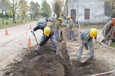 El intendente Bahillo anunci� el inicio de las obras para extender 2000 metros la red de gas natural