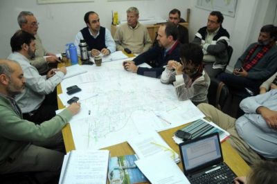 El intendente Jos� Corral declar� la emergencia h�drica por la crecida del Paran�