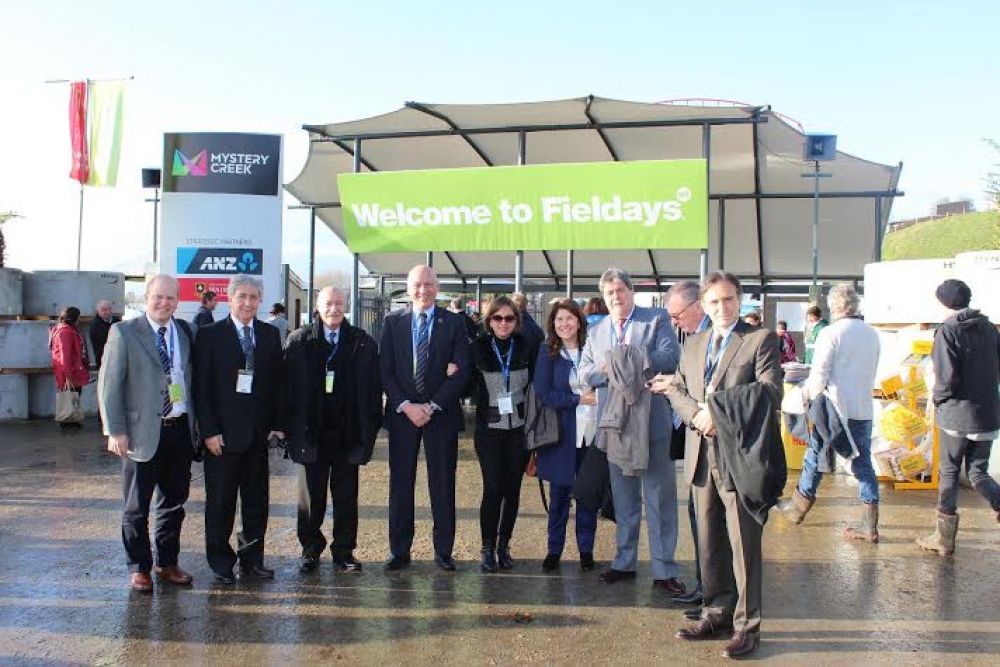 Antonio Bonfatti participa de la feria National Agricultural Fieldays