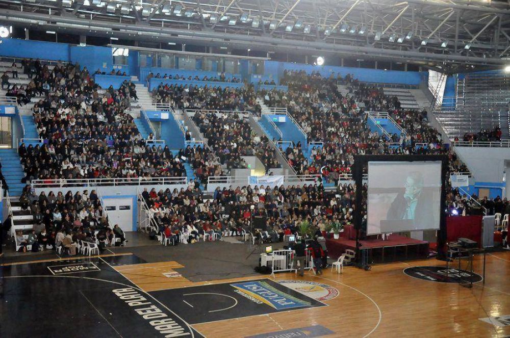 El alcohol y las drogas �un flagelo en colegios de muchos barrios�